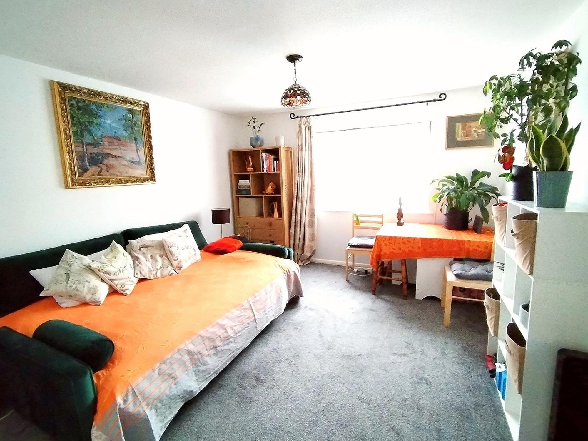 Home Away Home Near Heathrow Airport Cowley  Esterno foto